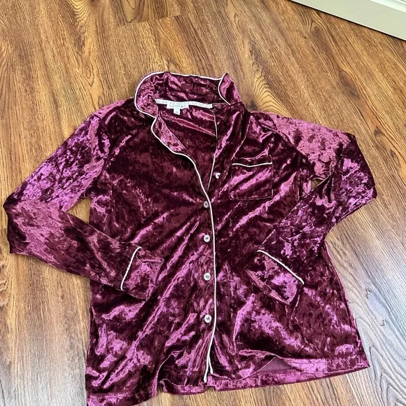 Rachel Zoe Velvet Pjs - Picture 5 of 8